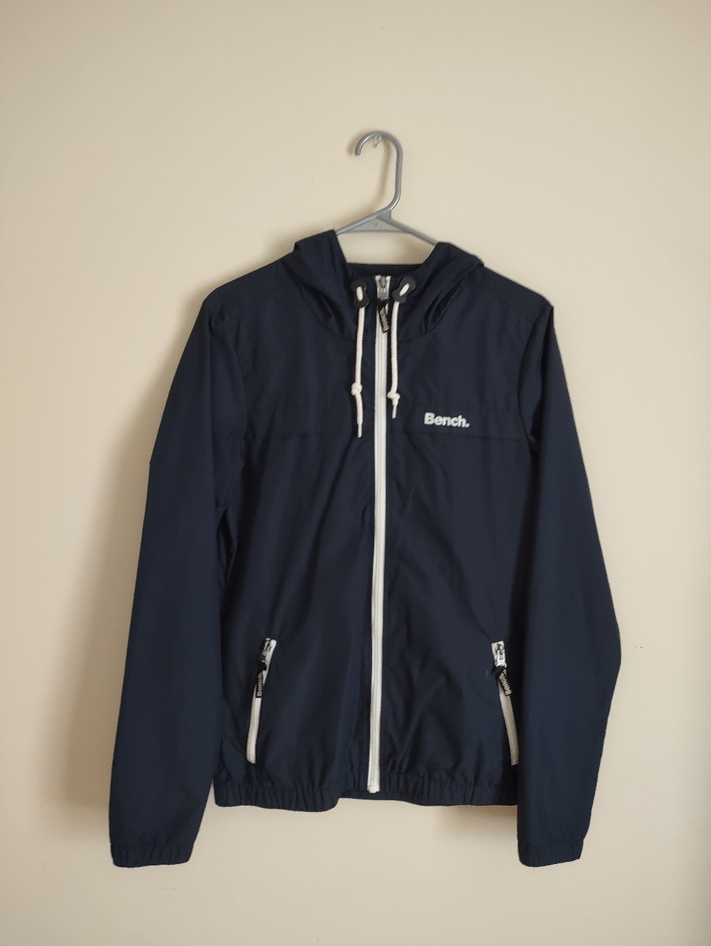 Bench Navy Blue Lightweight Hooded Windbreaker Jacket Size Small